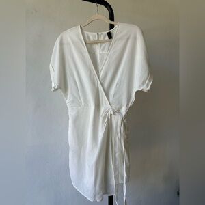 Chic White Wrap Jumpsuit